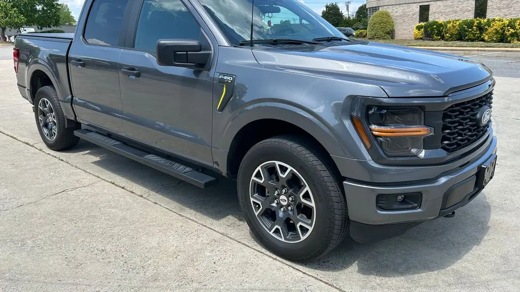 2024 Ford F-150 STX