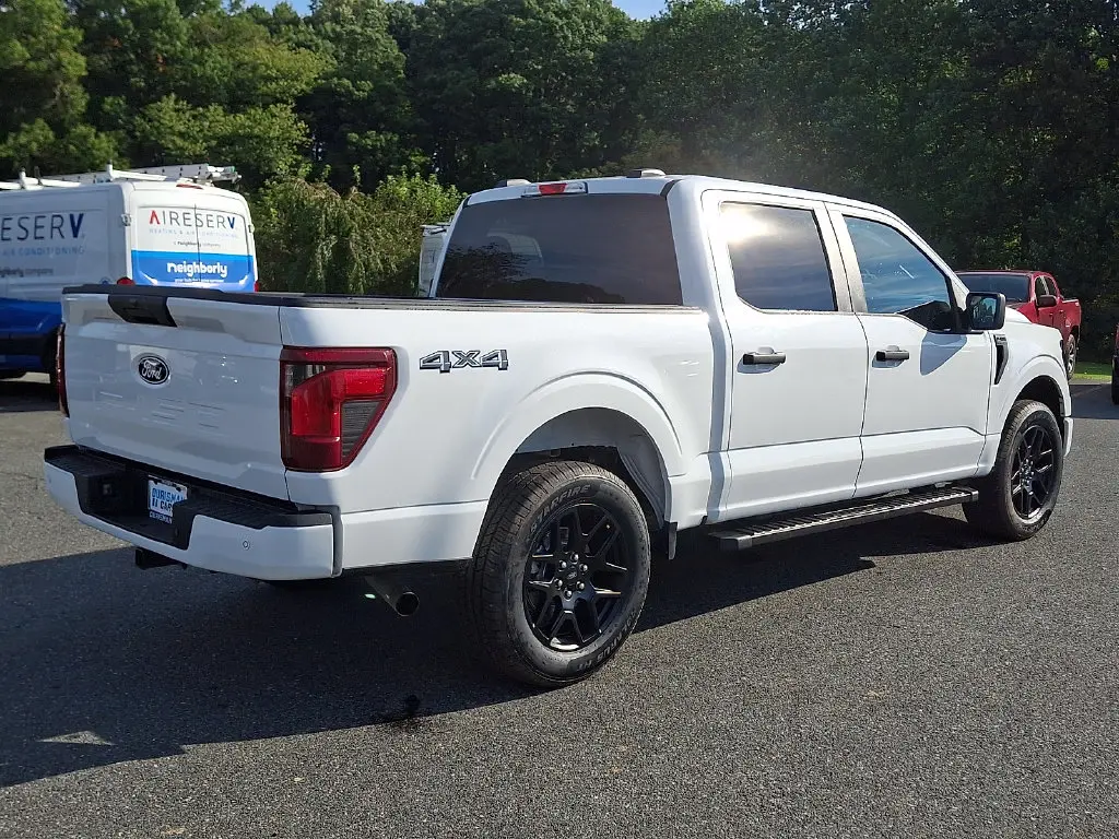 2025 Ford F-150 - $38,200