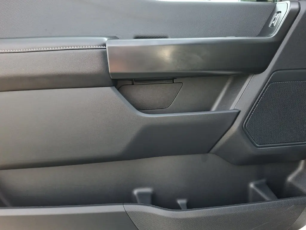 2025 Ford F-150 - $38,200