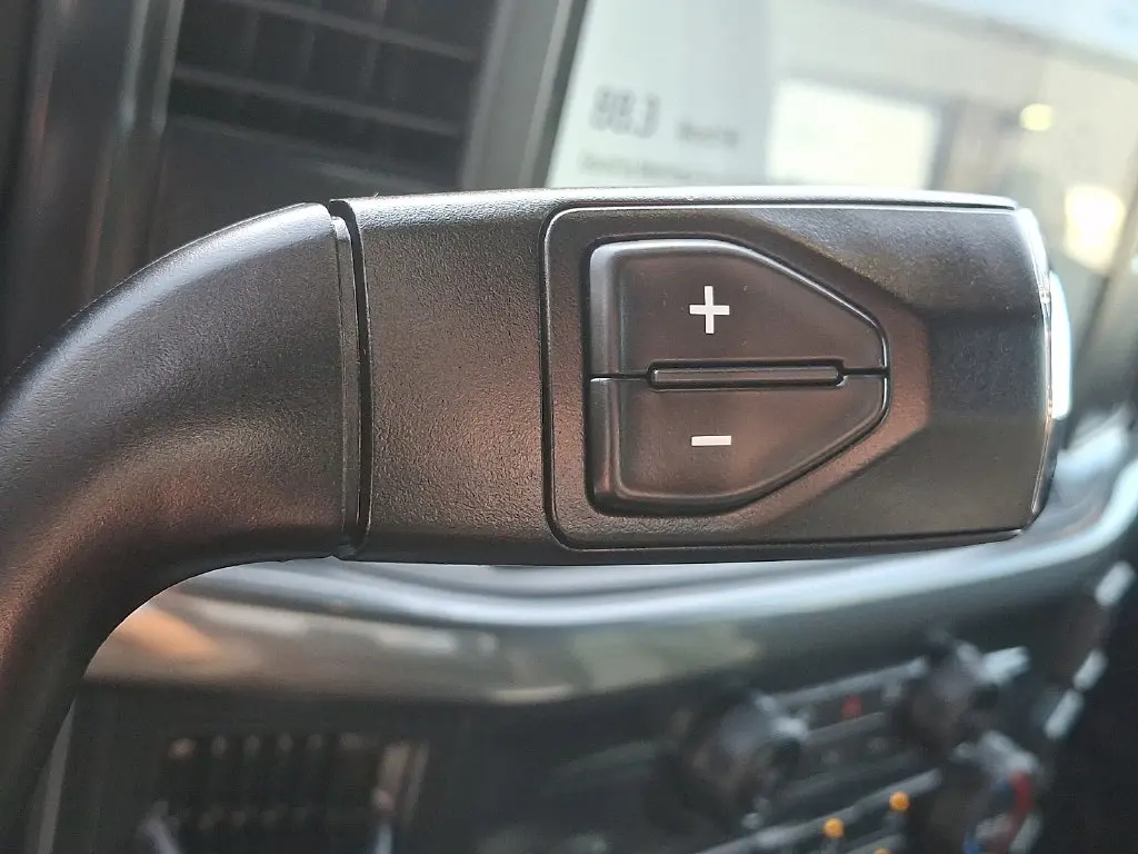 2025 Ford F-150 - $38,200