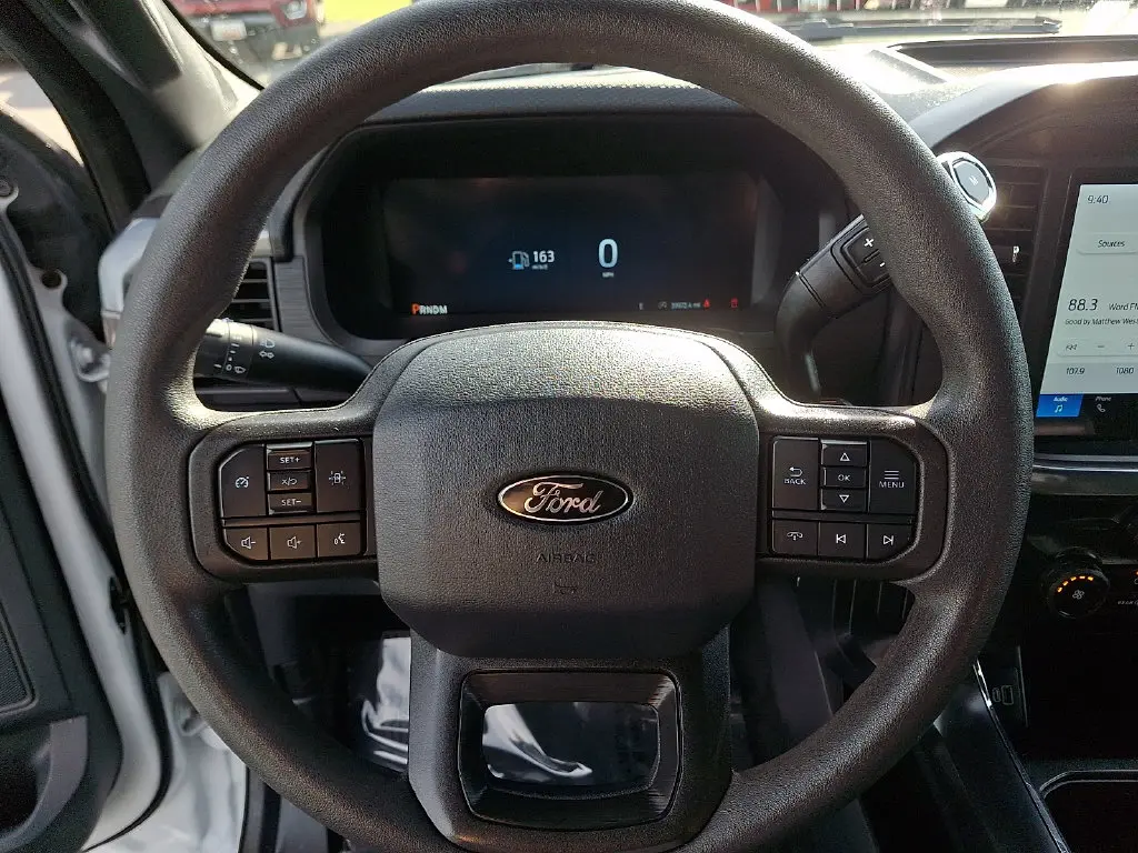 2025 Ford F-150 - $38,200
