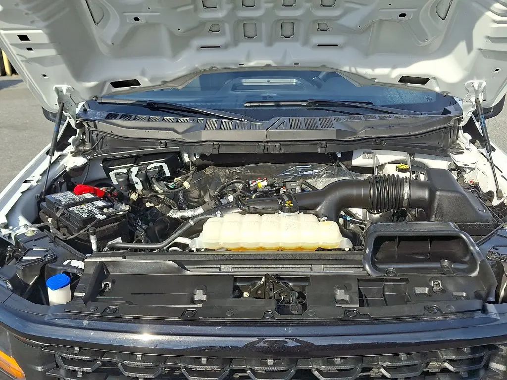 2025 Ford F-150 - $38,200