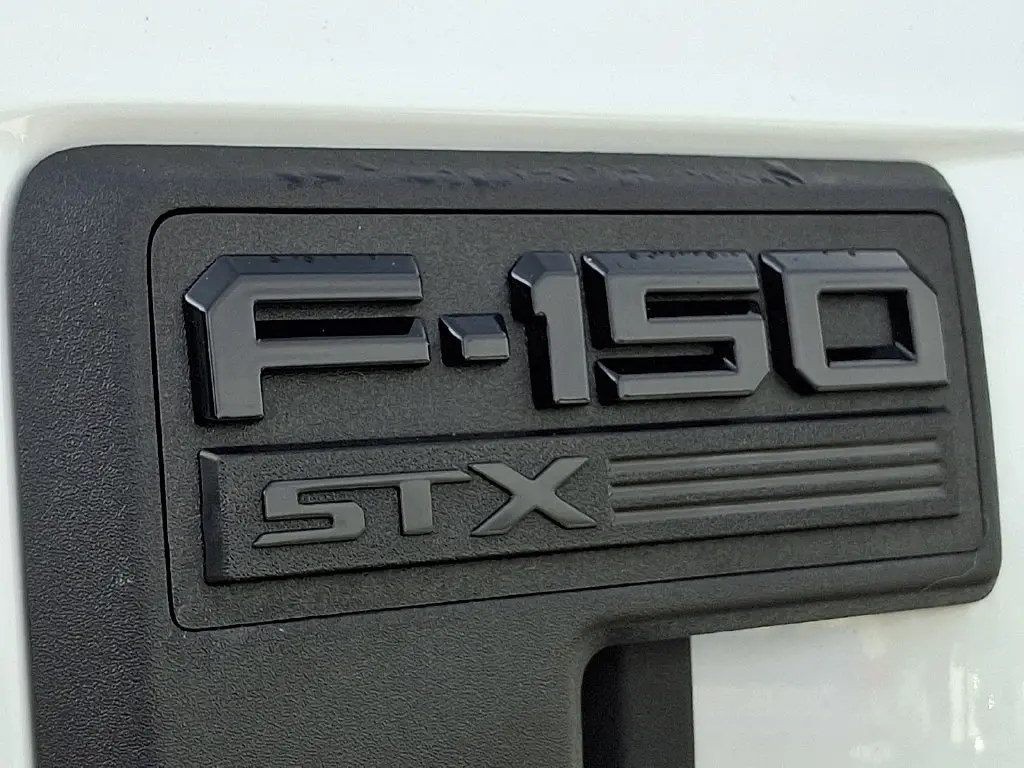 2025 Ford F-150 - $38,200