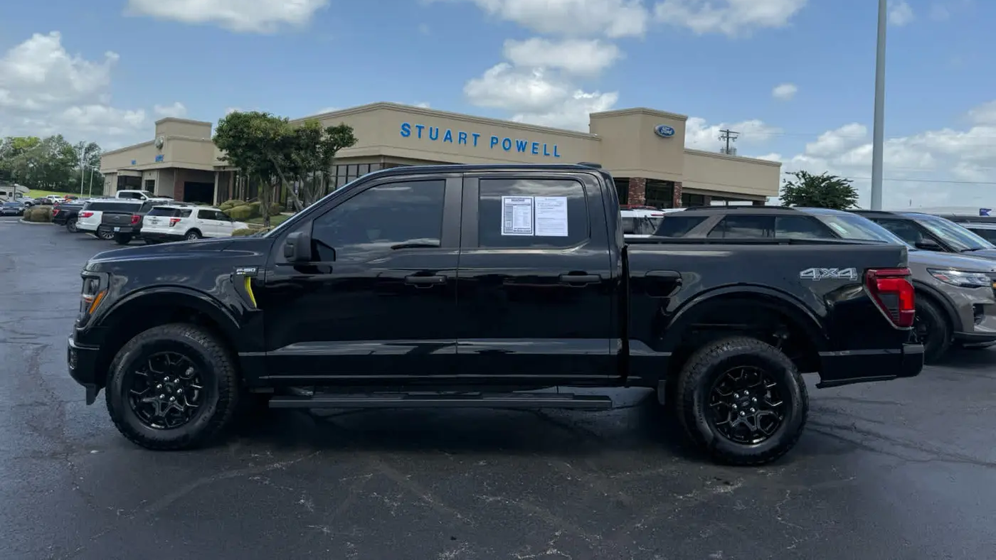 2025 Ford F-150 STX