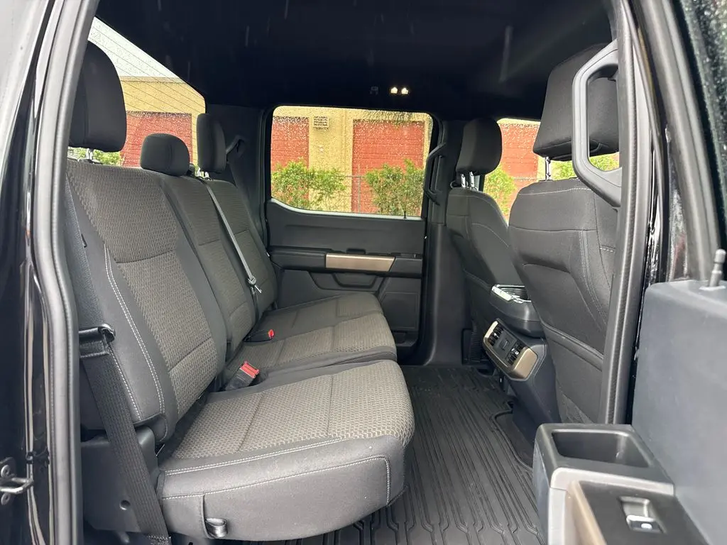 2024 Ford F-150 - $37,900