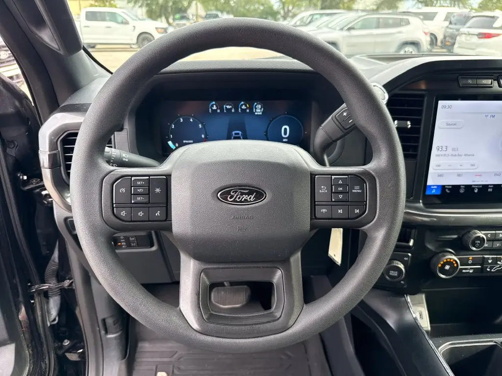 2024 Ford F-150 - $38,900