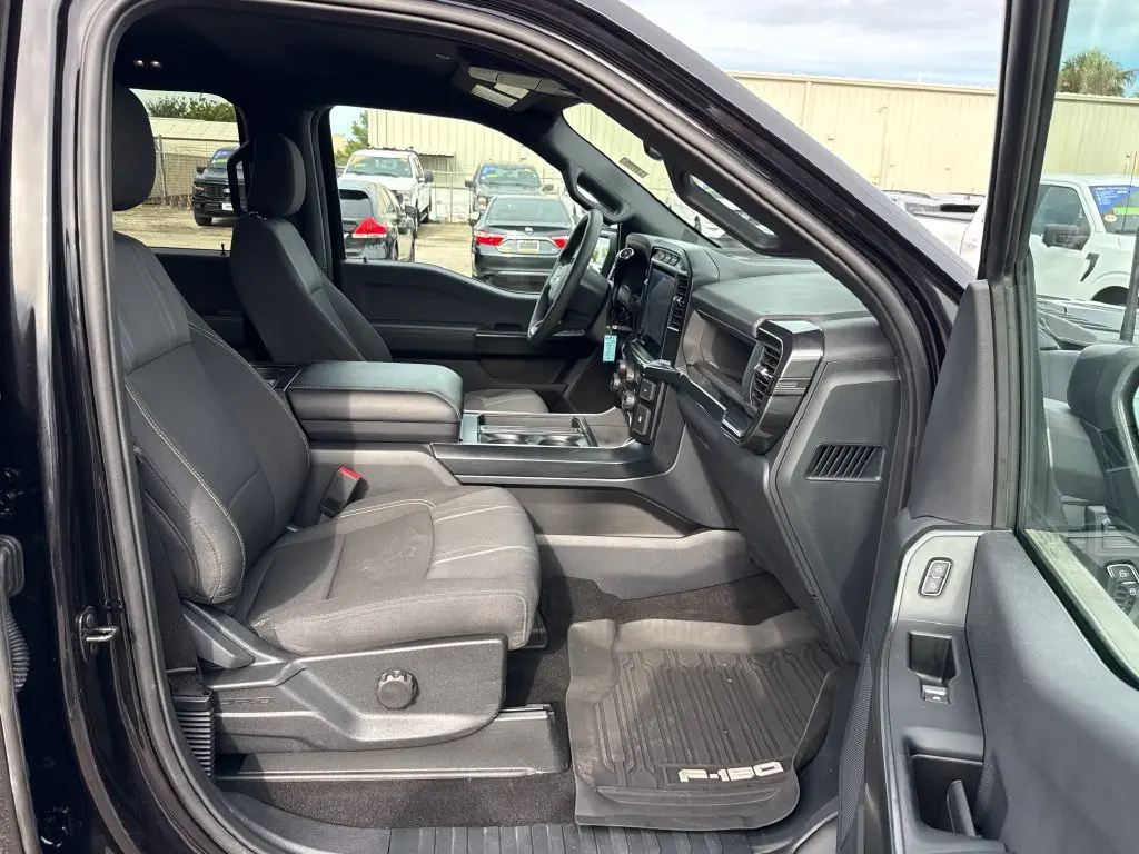 2024 Ford F-150 - $38,900