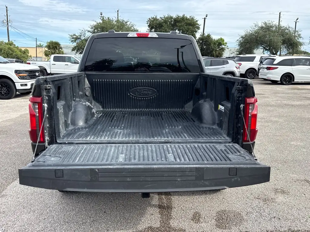 2024 Ford F-150 - $38,900