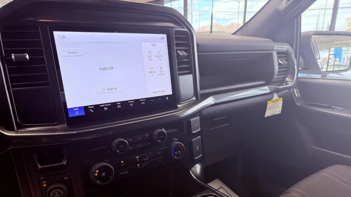 2025 Ford F-150 STX