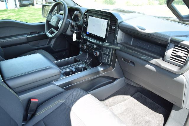 2025 Ford F-150 - $40,990