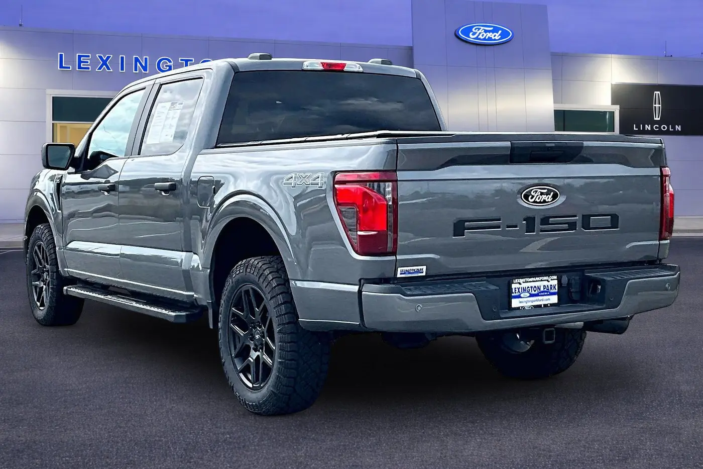 2025 Ford F-150 - $42,800