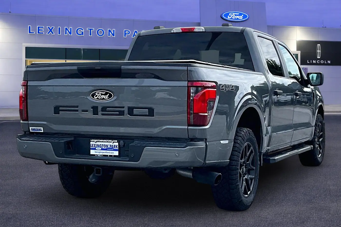 2025 Ford F-150 - $42,800