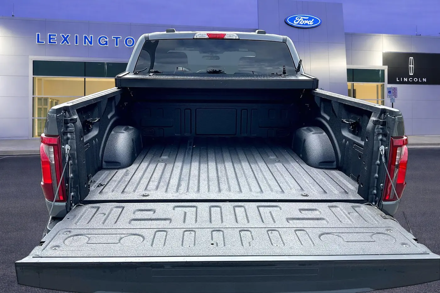 2025 Ford F-150 - $42,800