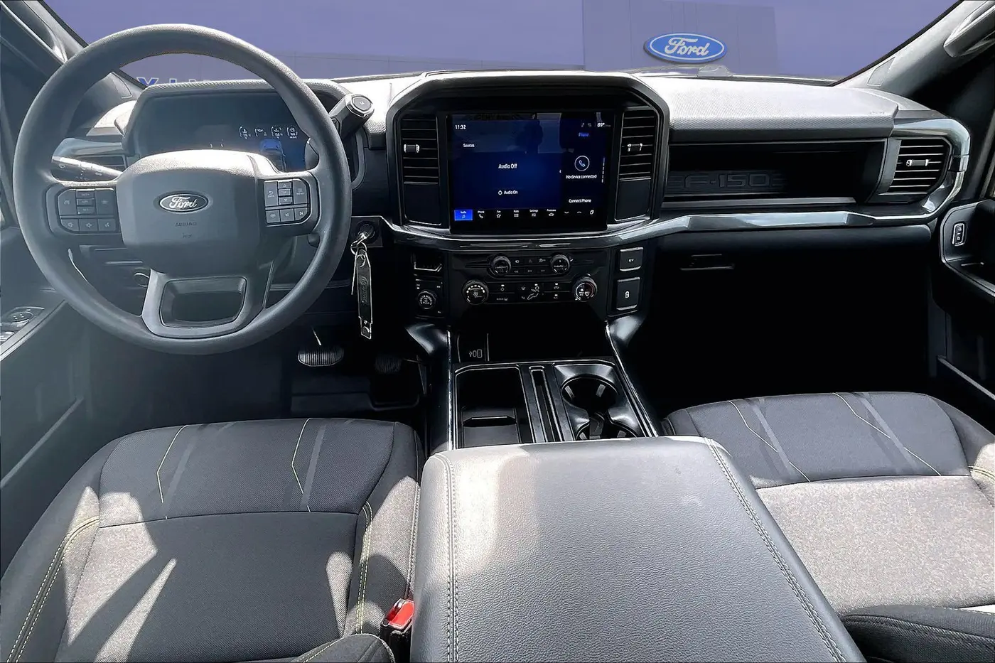 2025 Ford F-150 - $42,800