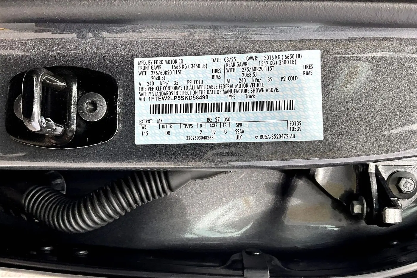 2025 Ford F-150 - $42,800