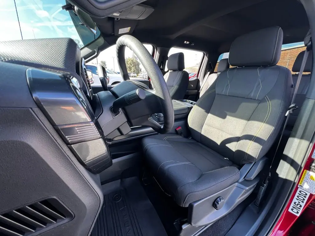 2025 Ford F-150 - $42,203