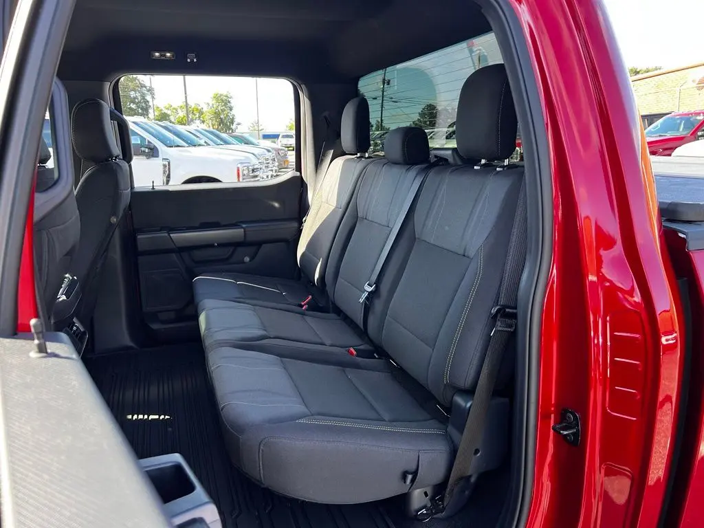 2025 Ford F-150 - $42,203