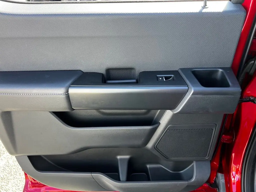 2025 Ford F-150 - $42,203