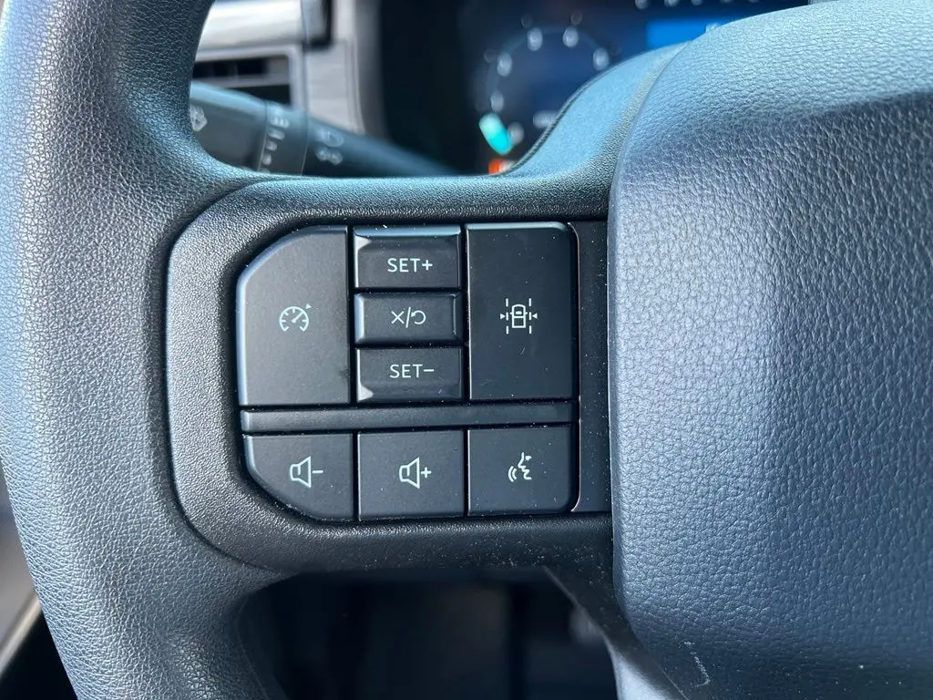 2025 Ford F-150 - $42,203