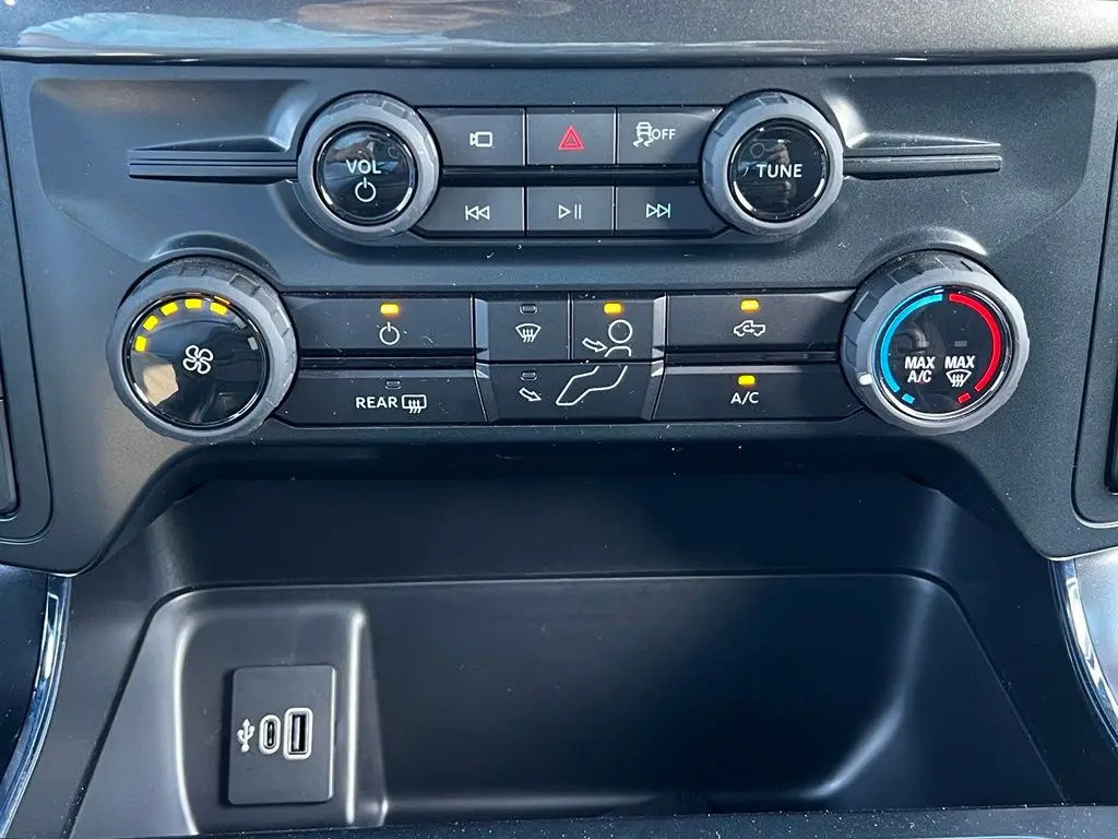 2025 Ford F-150 - $42,203