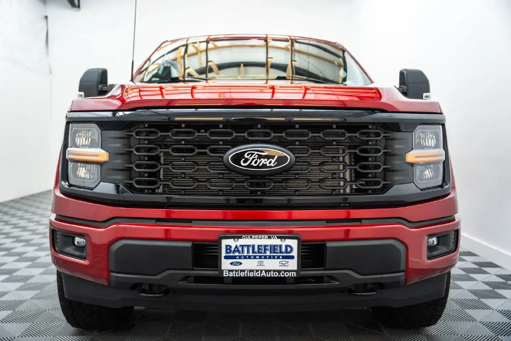 2025 Ford F-150 - $43,000