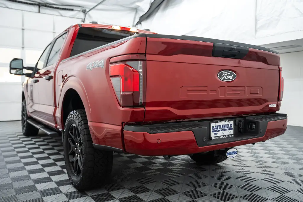 2025 Ford F-150 - $43,000
