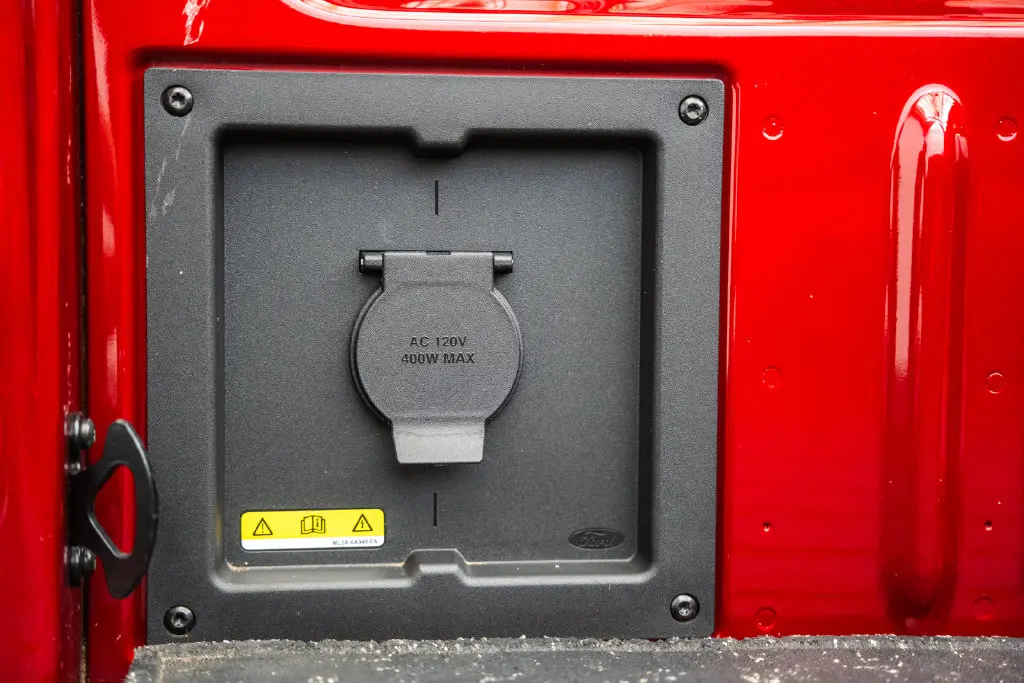 2025 Ford F-150 - $43,000