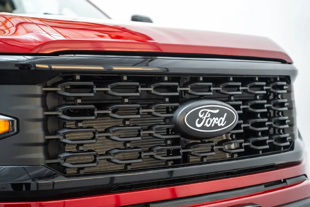 2025 Ford F-150 - $43,000