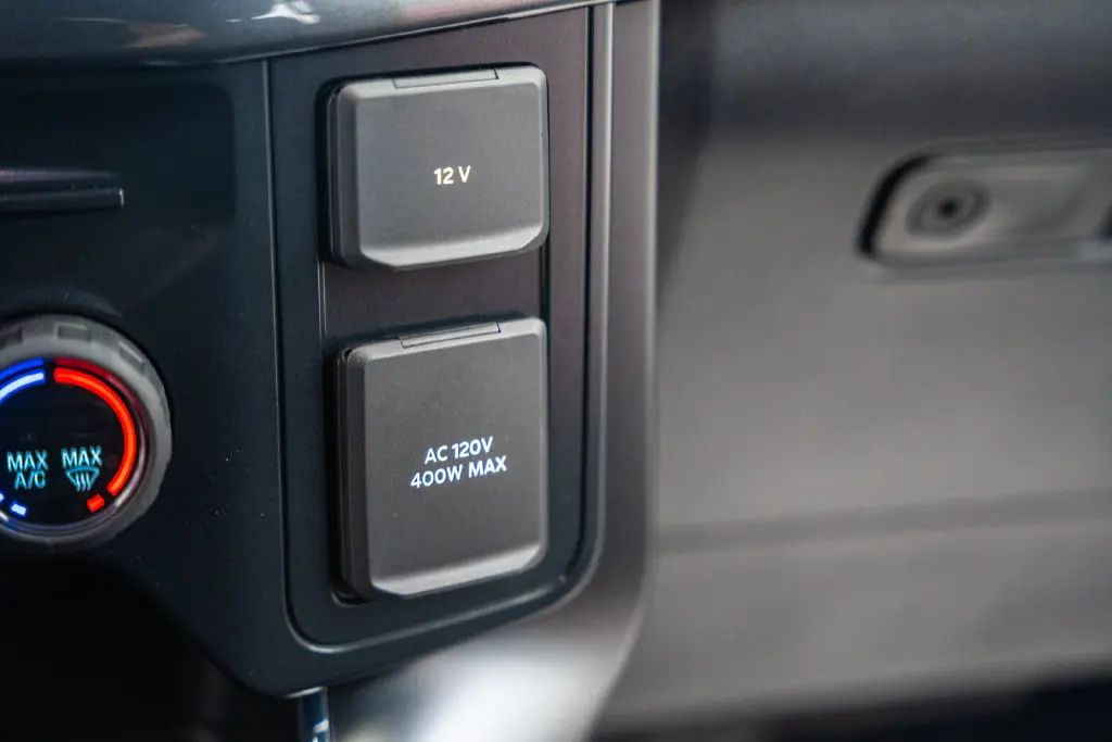 2025 Ford F-150 - $43,000