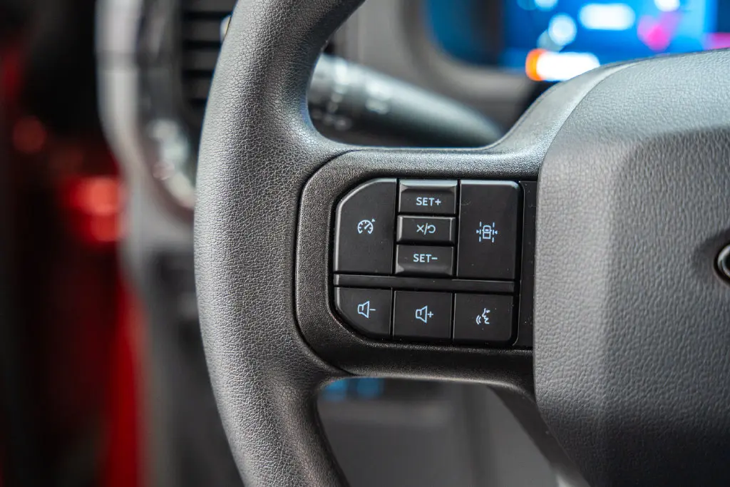 2025 Ford F-150 - $43,000