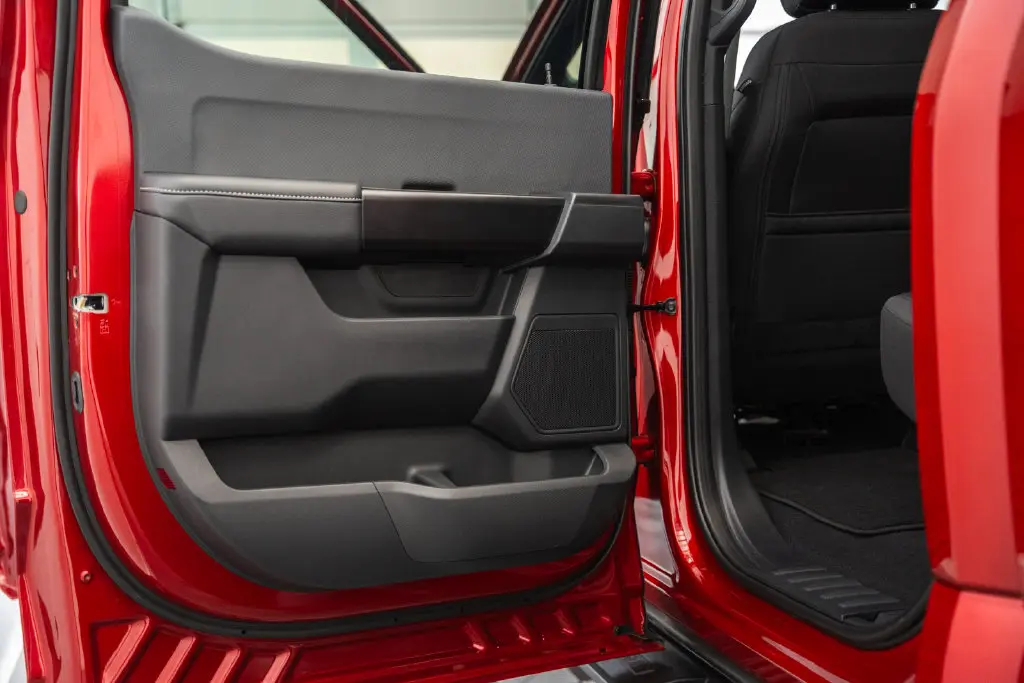 2025 Ford F-150 - $43,000