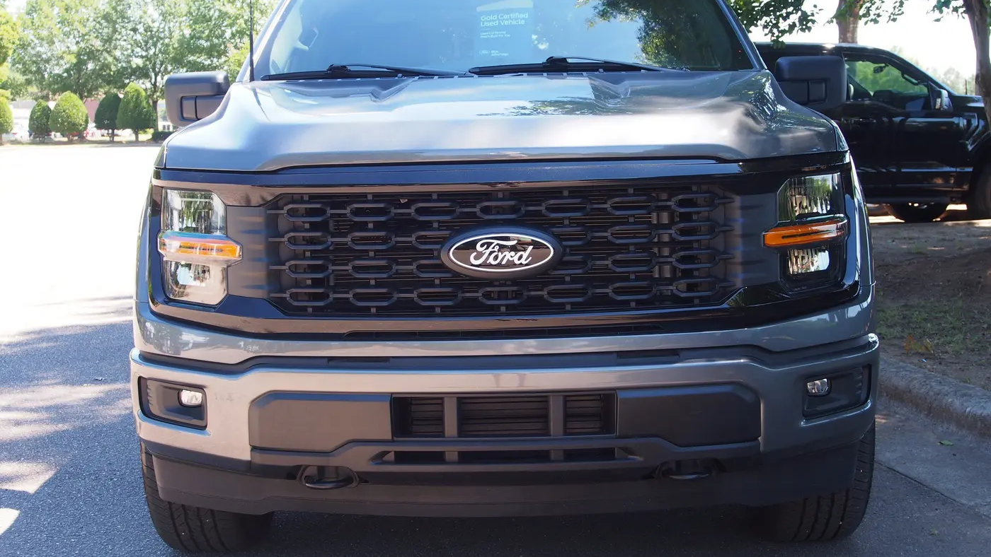 2025 Ford F-150 STX