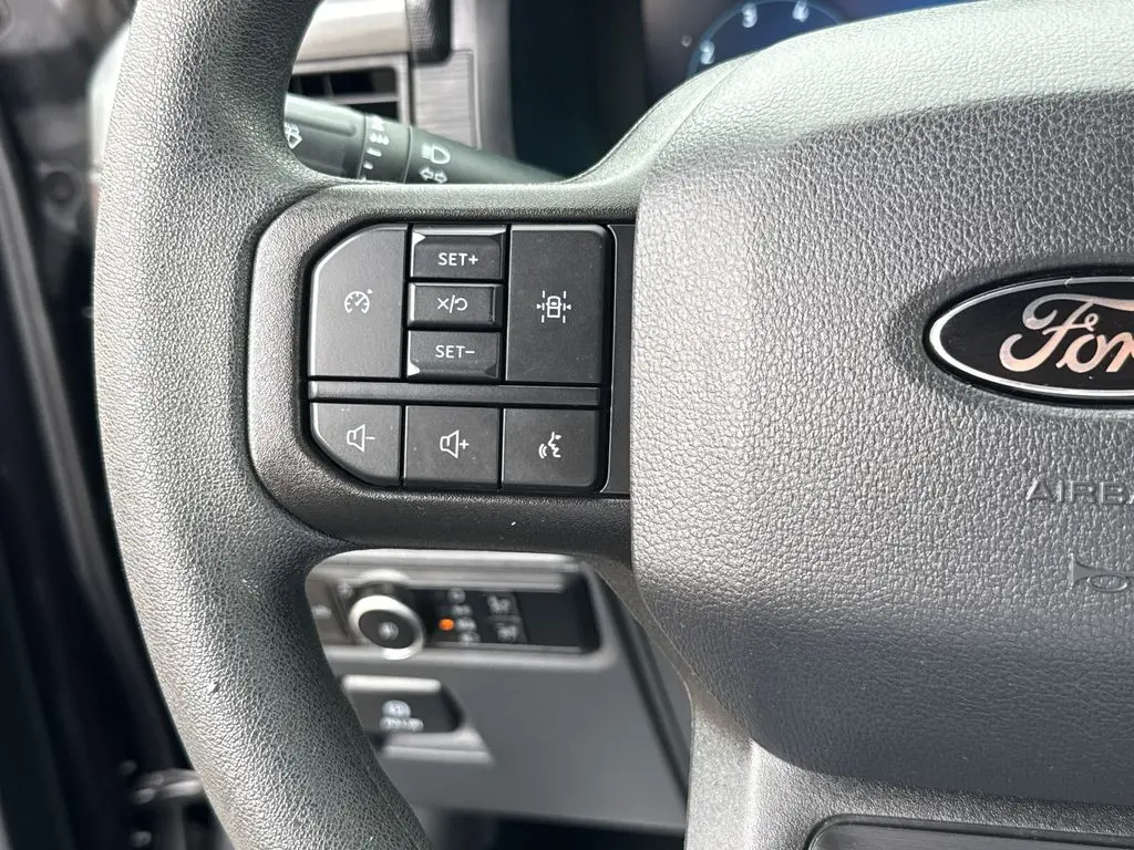 2024 Ford F-150 - $38,900