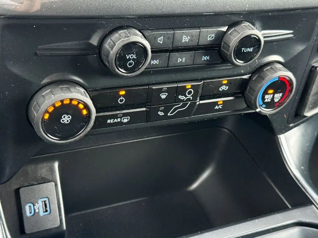 2024 Ford F-150 - $38,900