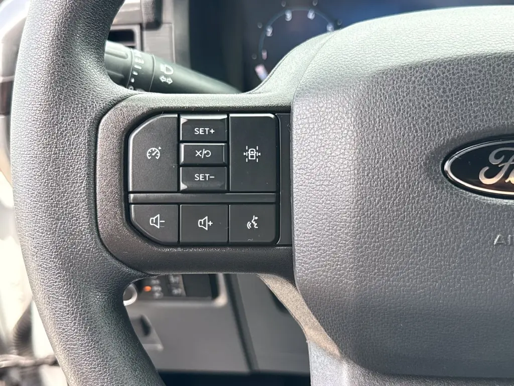 2024 Ford F-150 - $38,900