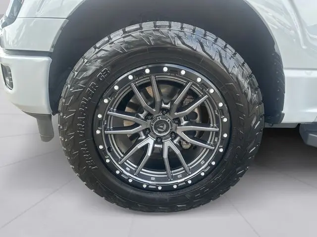 2025 Ford F-150 - $41,700