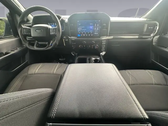 2025 Ford F-150 - $41,700