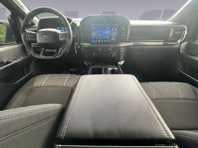 2025 Ford F-150 - $41,700