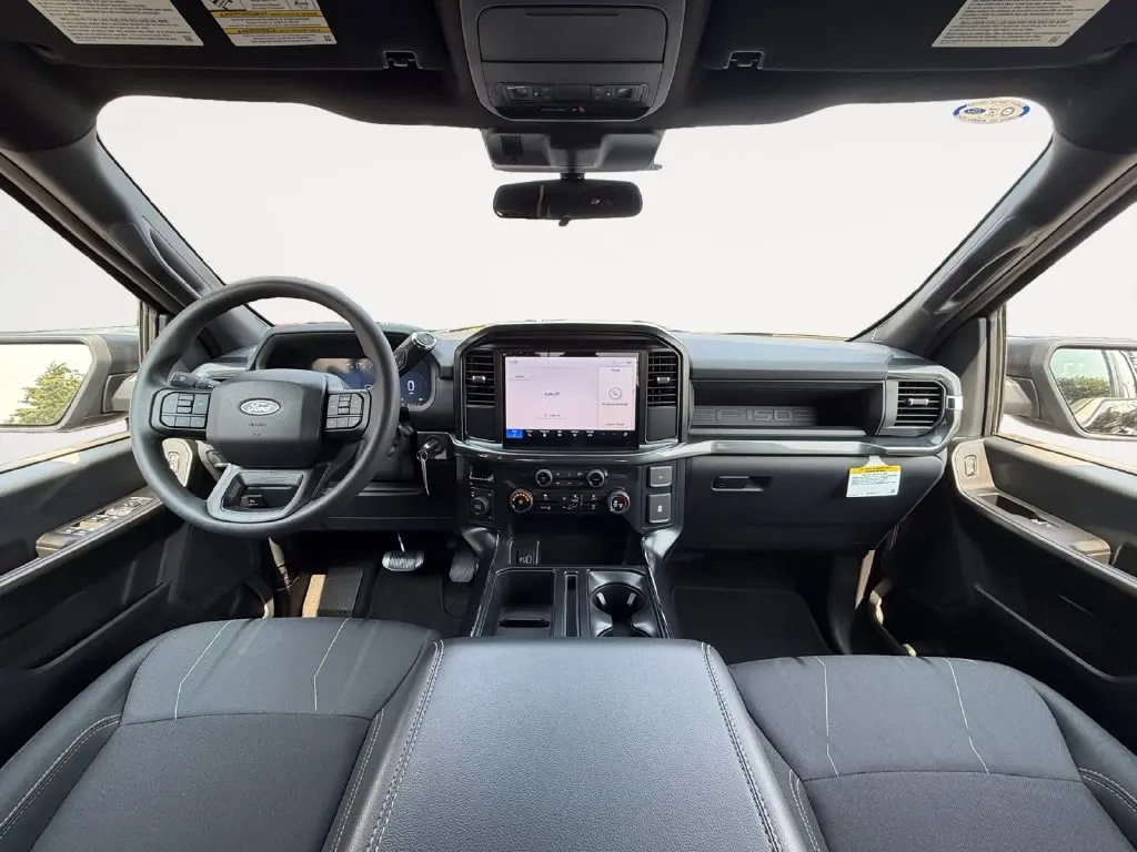 2025 Ford F-150 - $42,692