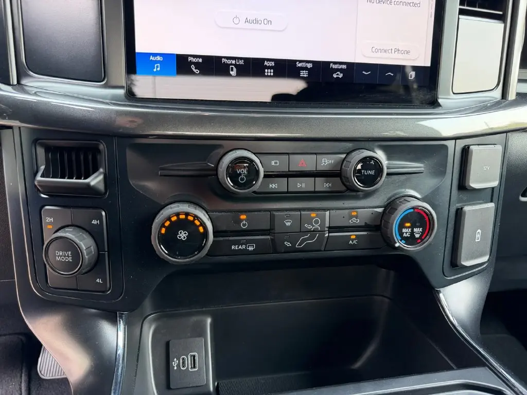 2025 Ford F-150 - $42,692