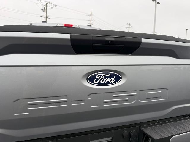 2025 Ford F-150 - $40,700