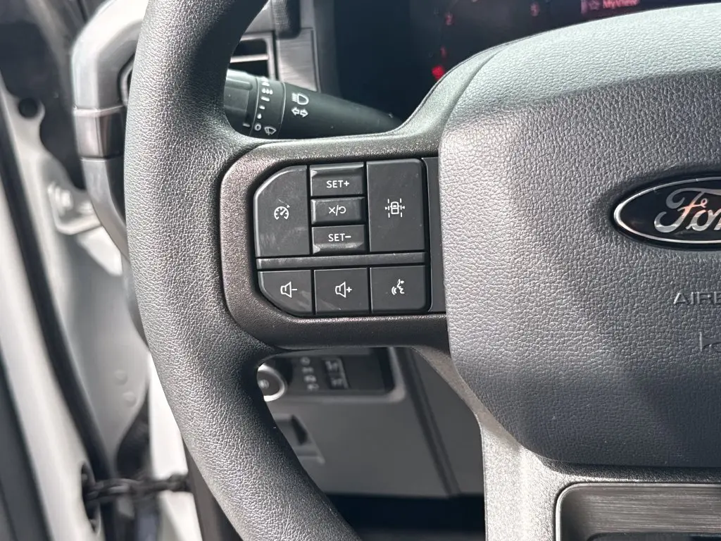 2024 Ford F-150 - $39,900