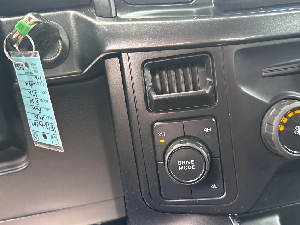 2024 Ford F-150 - $39,900