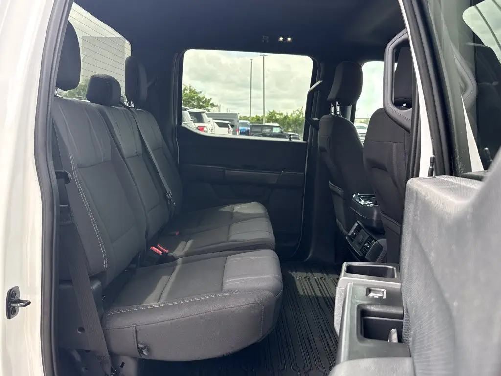 2024 Ford F-150 - $39,900
