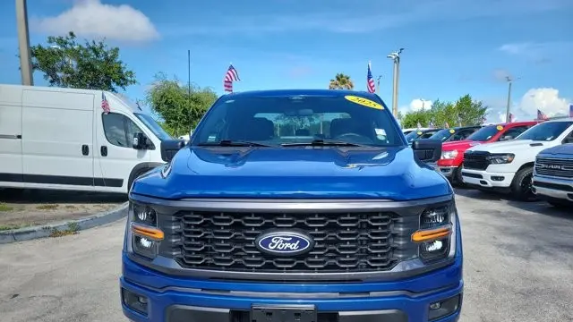 2025 Ford F-150 STX