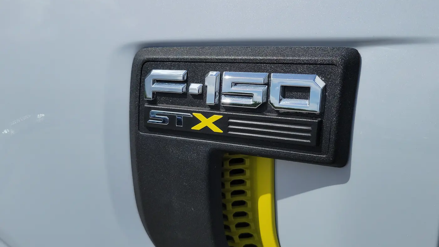 2025 Ford F-150 STX