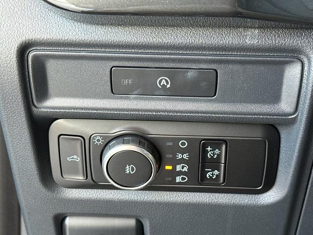 2025 Ford F-150 - $45,998