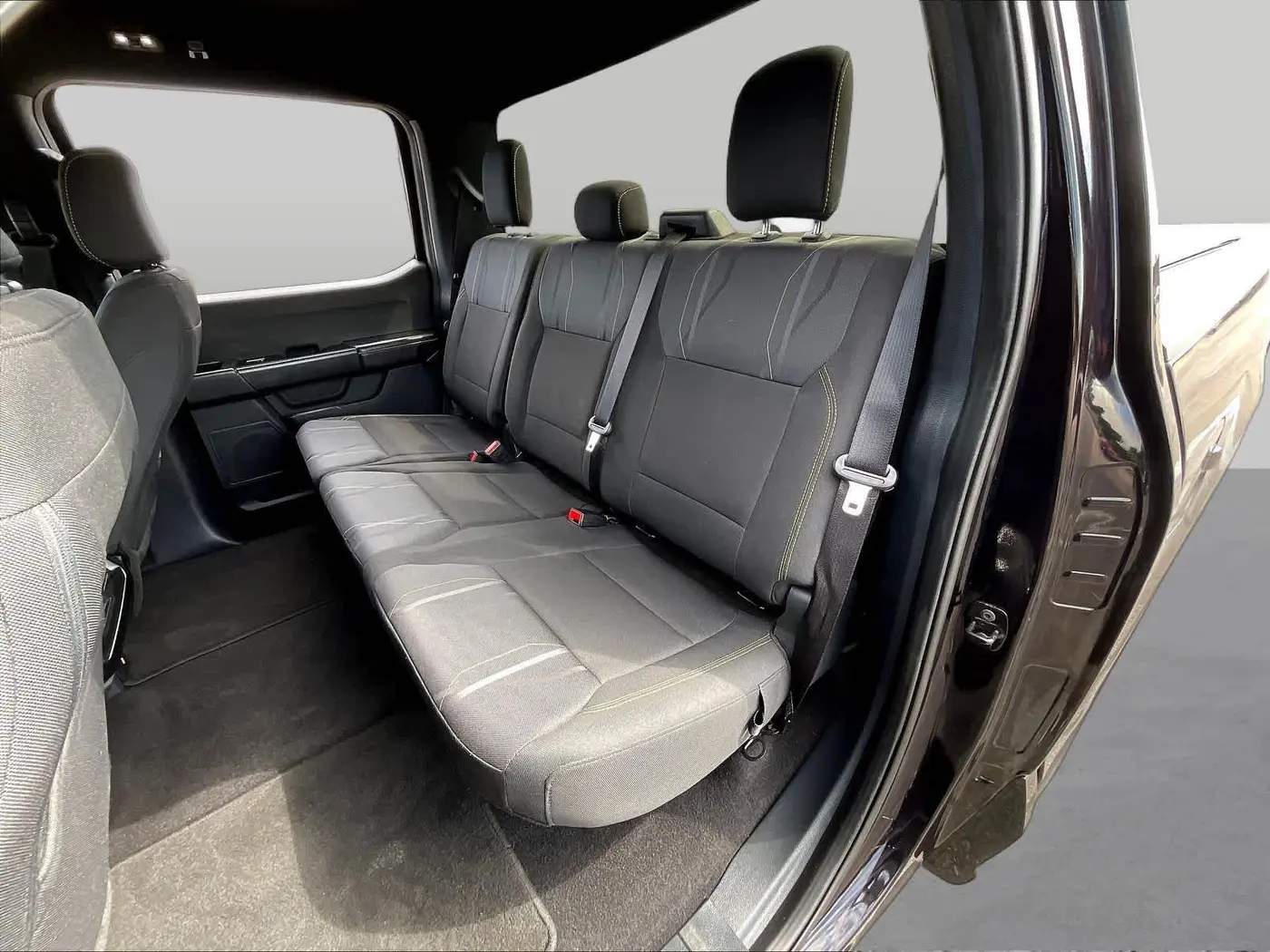 2025 Ford F-150 - $40,493