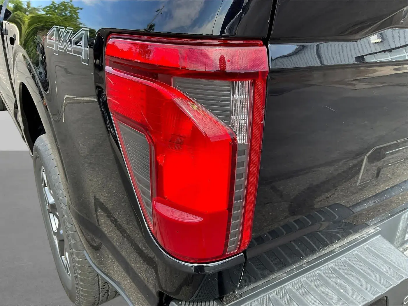 2025 Ford F-150 - $40,493