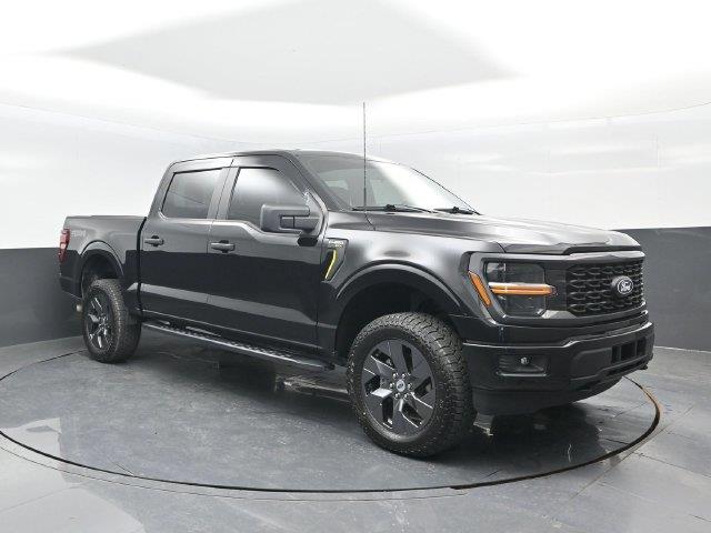 2025 Ford F-150 - $38,900
